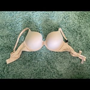 NWT Victoria Secret Padded Bra